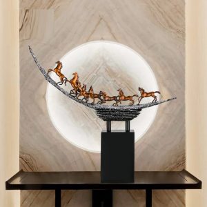 Tượng Ngựa Bát Mã Thành Công